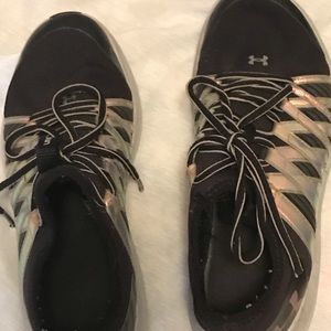 Under Armour tennis shoes
